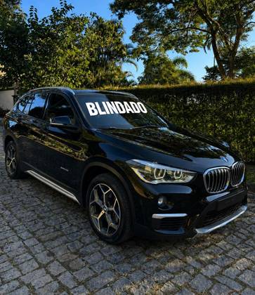 BMW X1 2.0 16V TURBO ACTIVEFLEX SDRIVE20I X-LINE 4P AUTOMÁTICO BMW X1 2.0 16V TURBO ACTIVEFLEX SDRIVE20I X-LINE 4P AUTOMÁTICO